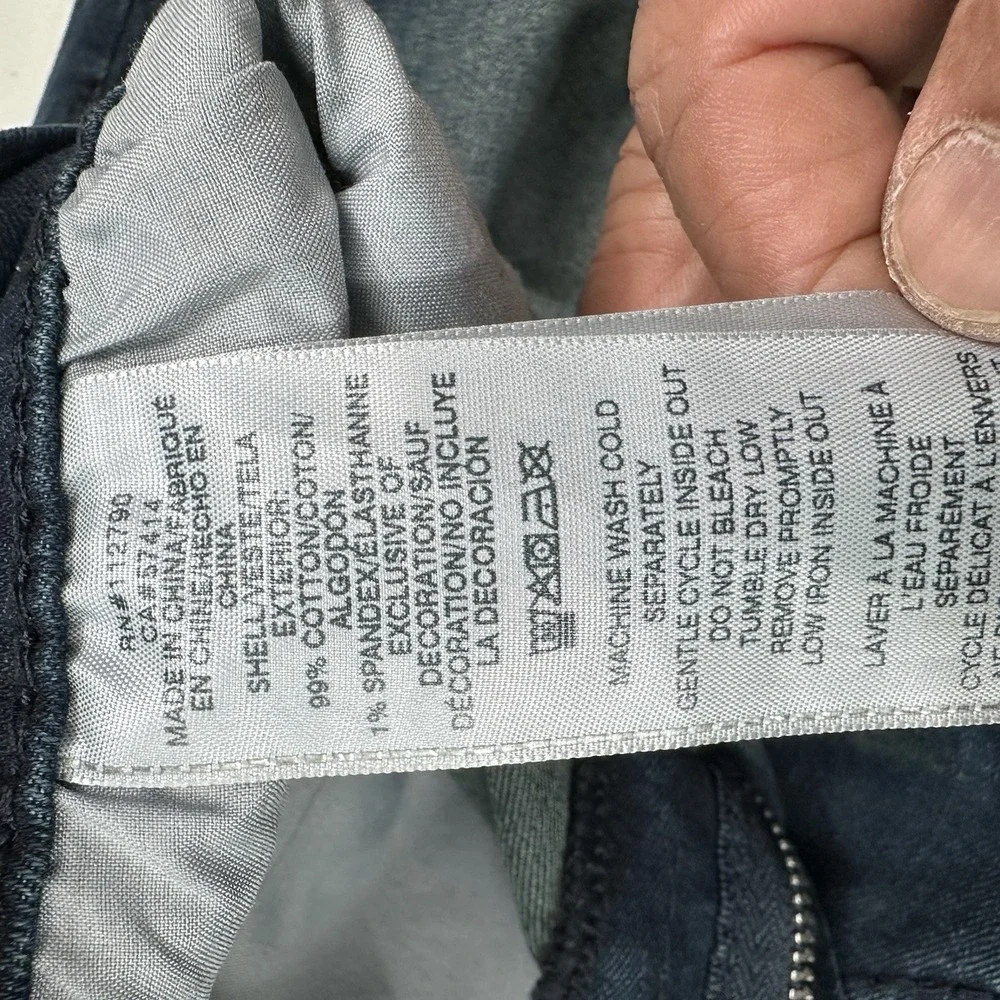 True Religion Geno Jeans Mens 36x32 Relaxed Slim Blue Flap Pockets Thick Stitch